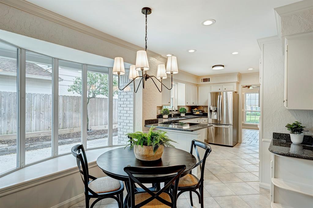 13706 Pinerock Lane