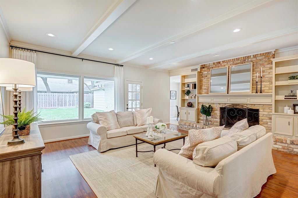 13706 Pinerock Lane