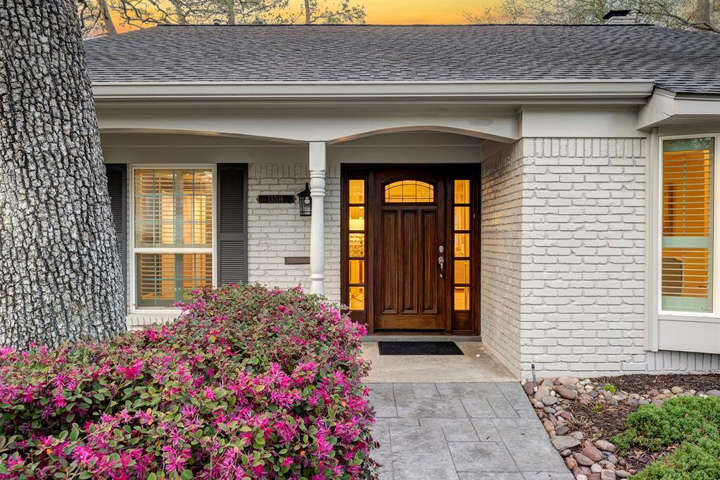 13706 Pinerock Lane