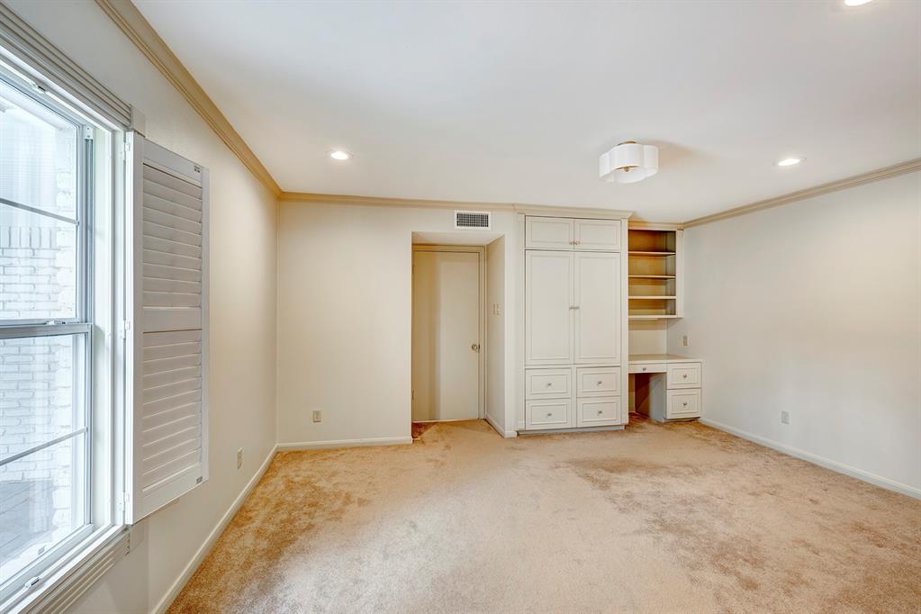 13706 Pinerock Lane