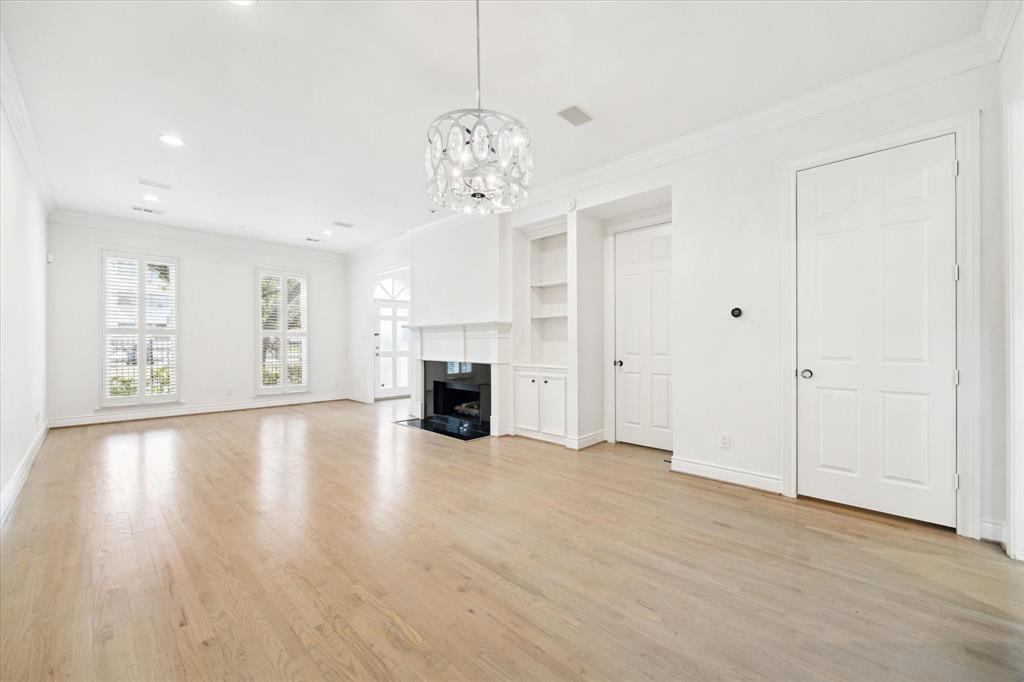 5160 Chevy Chase Drive