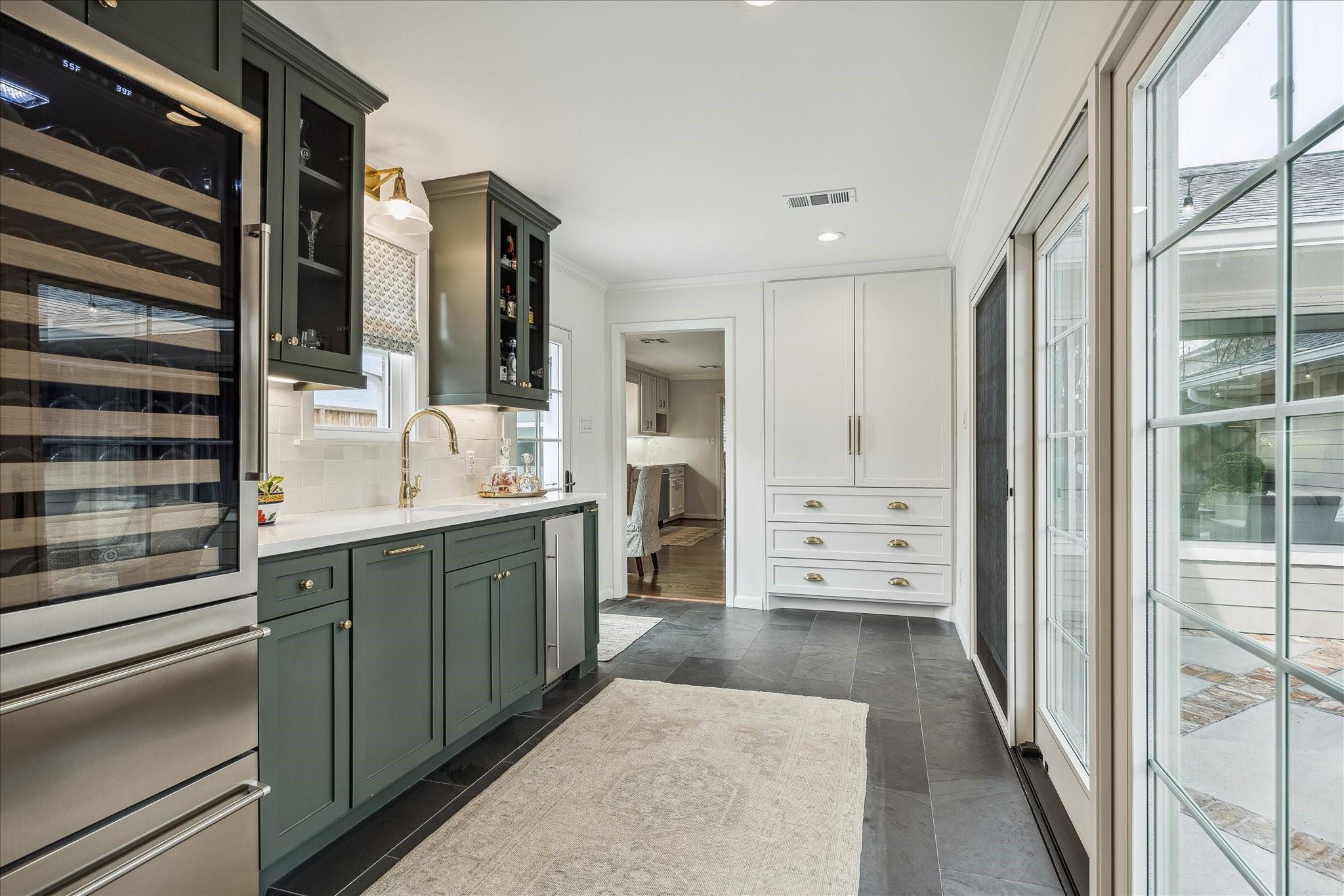 5655 Overbrook Lane