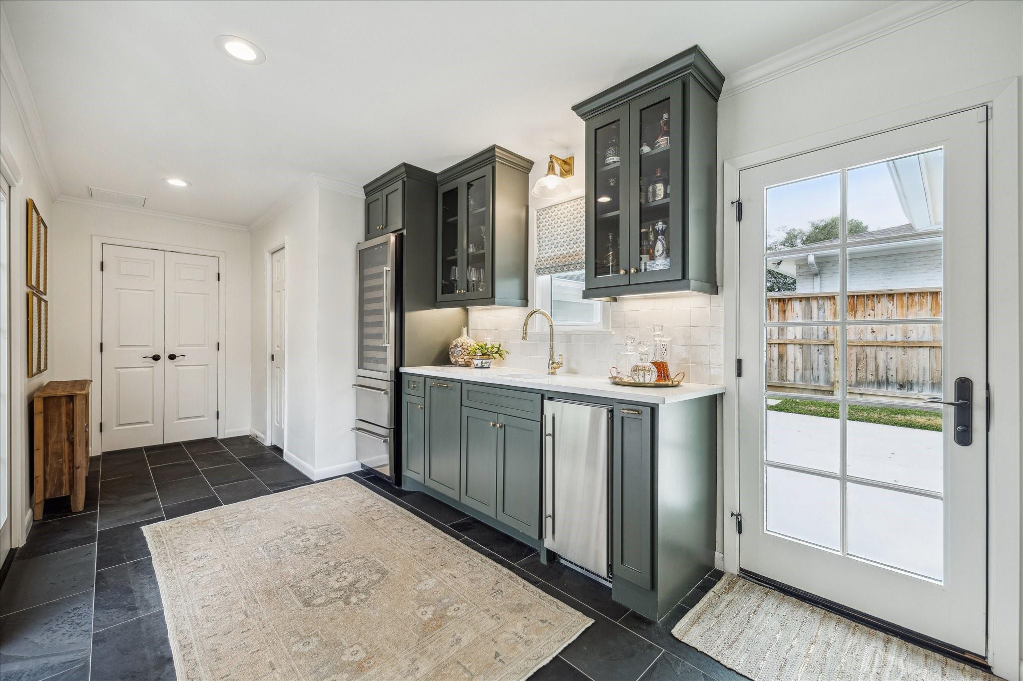 5655 Overbrook Lane