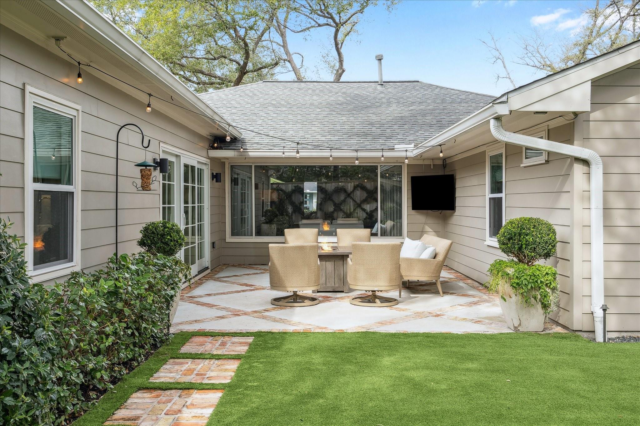 5655 Overbrook Lane