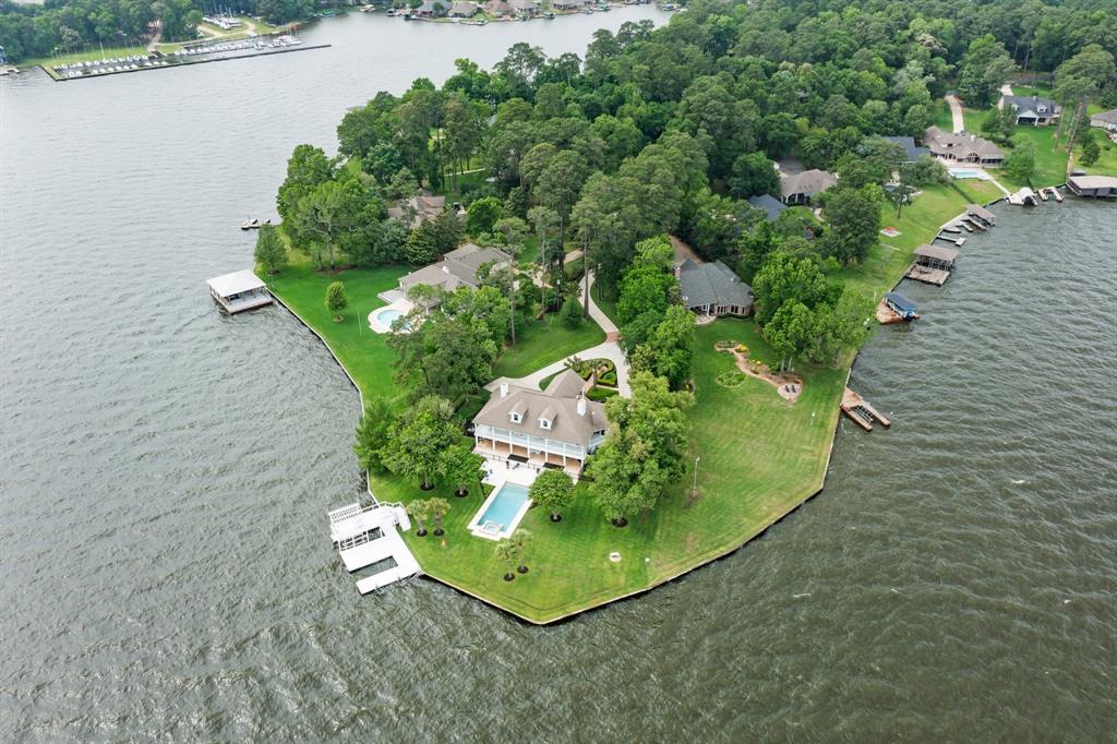 1133 River Road