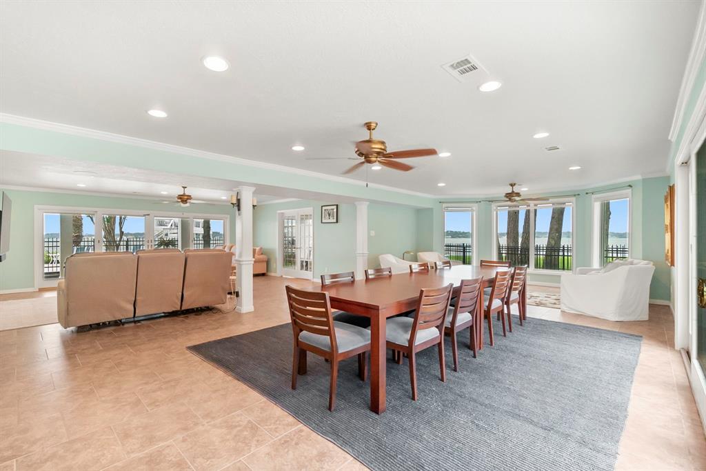 1133 River Road
