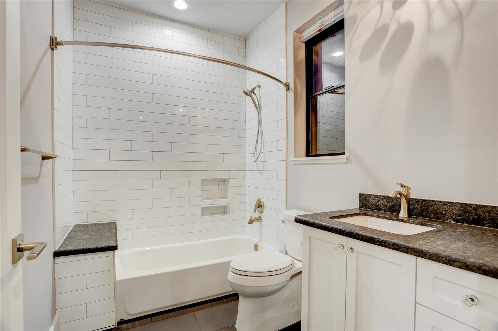 6903 Schiller Street