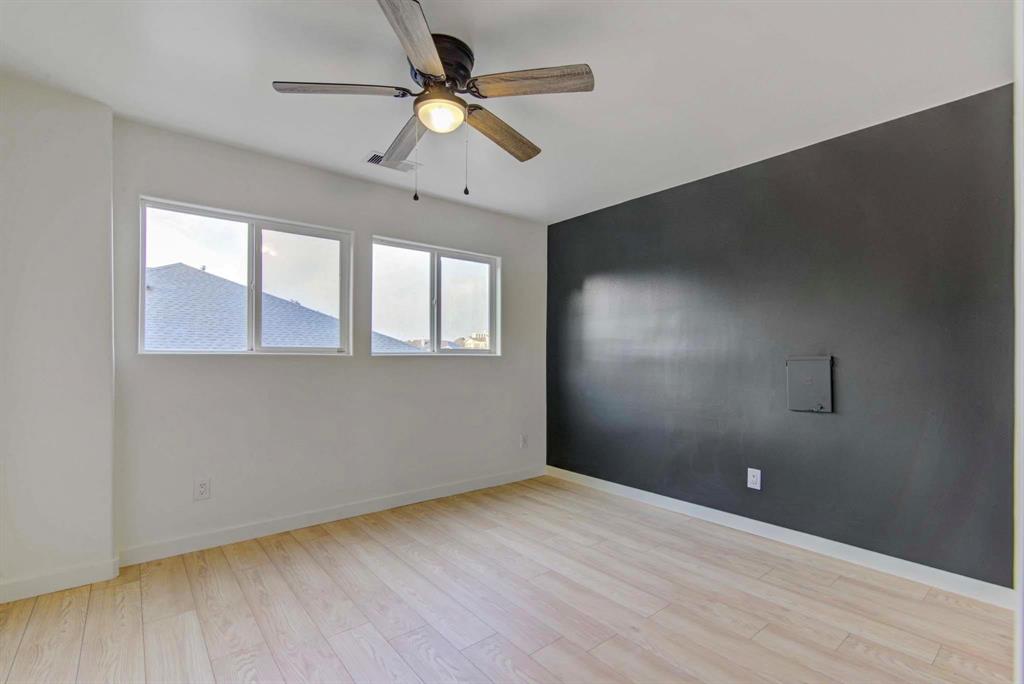 2522 Baycrest Drive