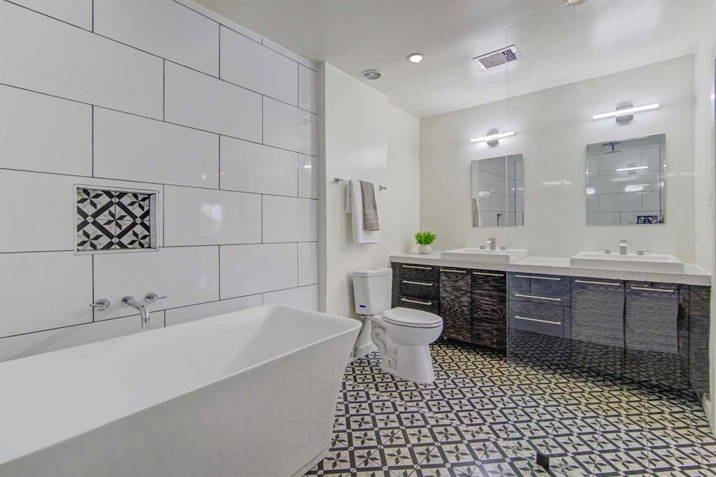 2522 Baycrest Drive