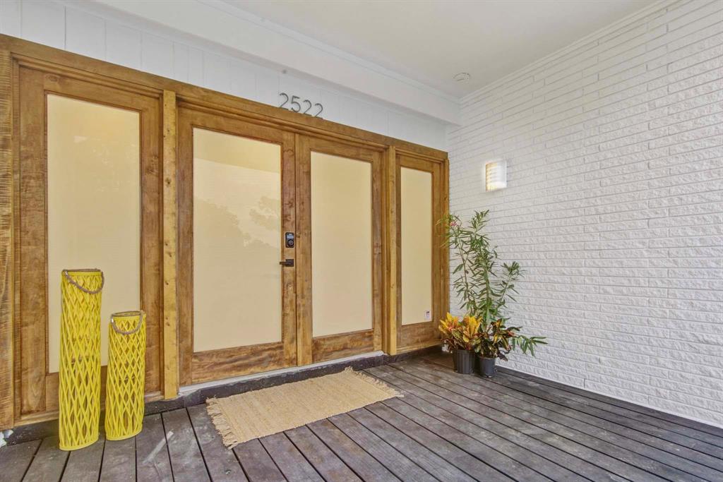 2522 Baycrest Drive