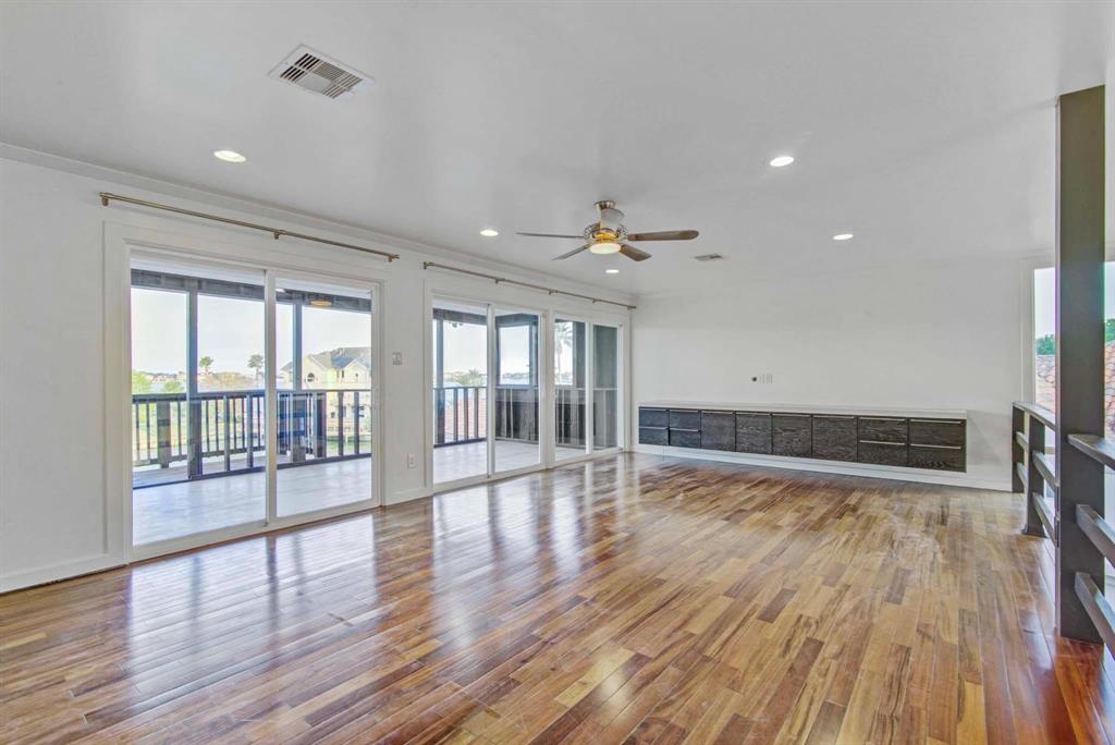 2522 Baycrest Drive