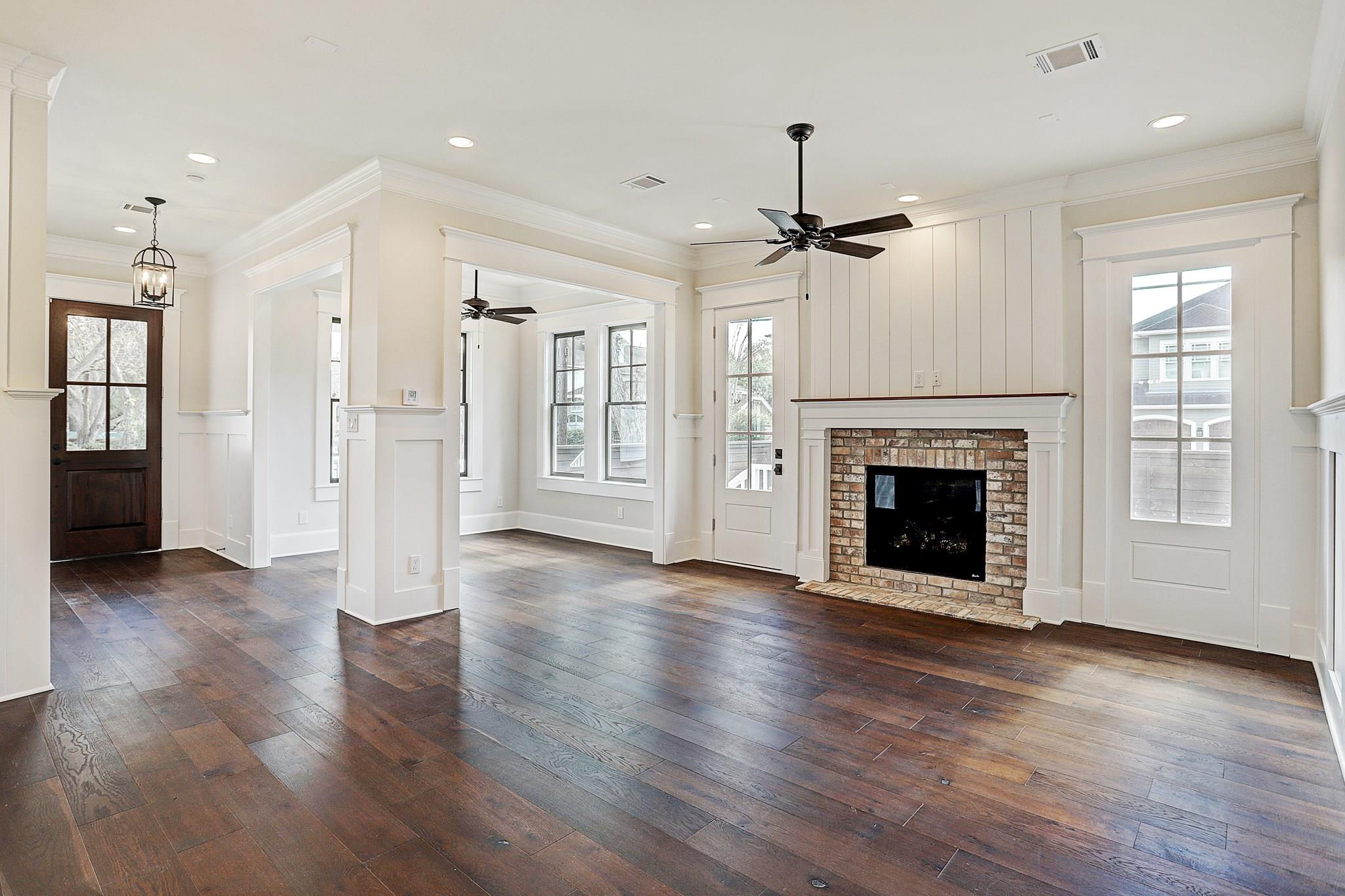 1901 Bradshaw Street