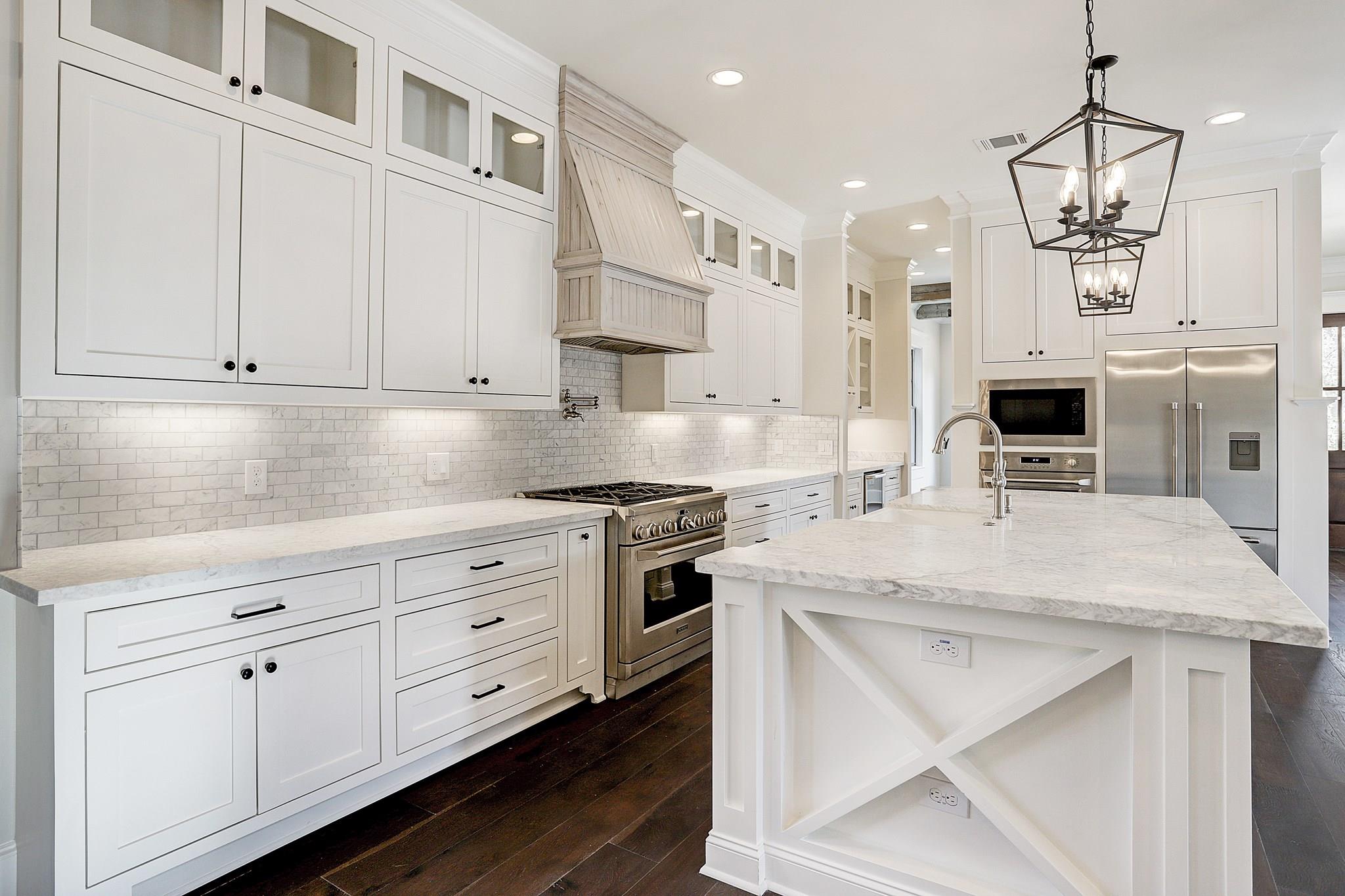 1901 Bradshaw Street