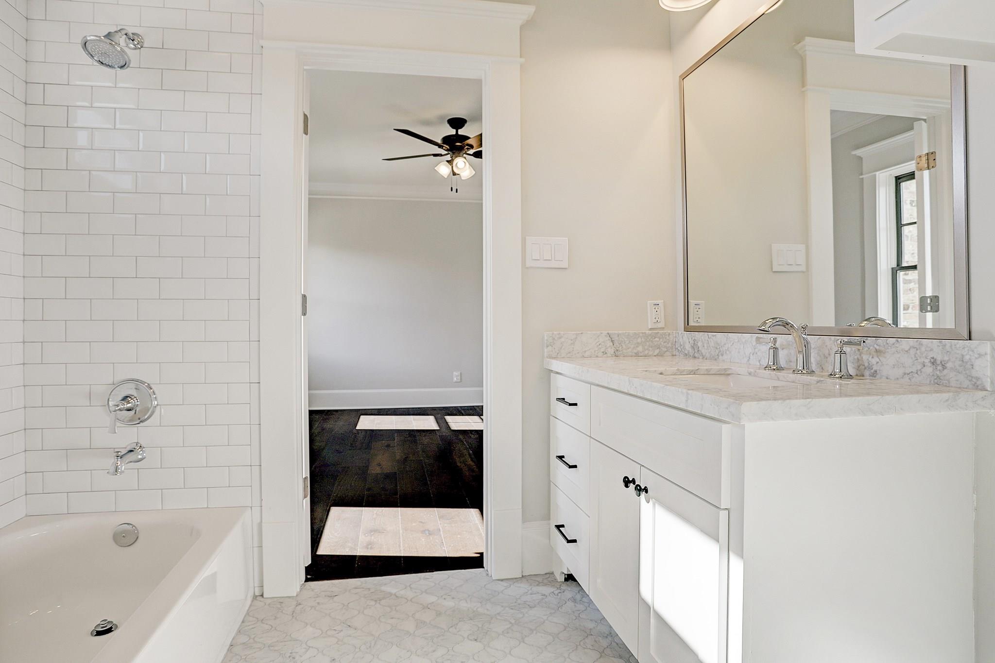 1901 Bradshaw Street