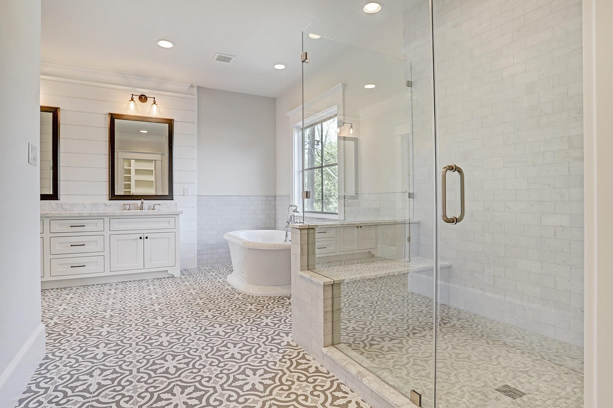 1901 Bradshaw Street