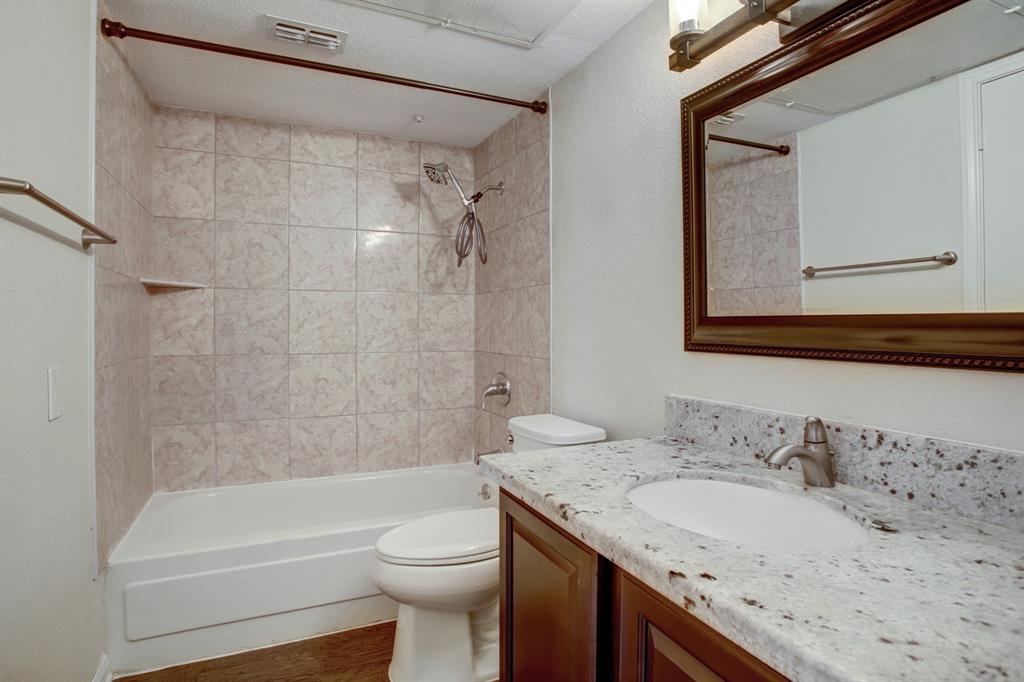 1860 White Oak Drive # 387