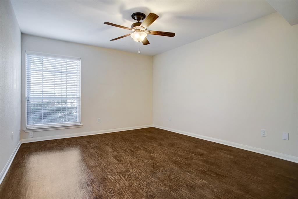 1860 White Oak Drive # 387