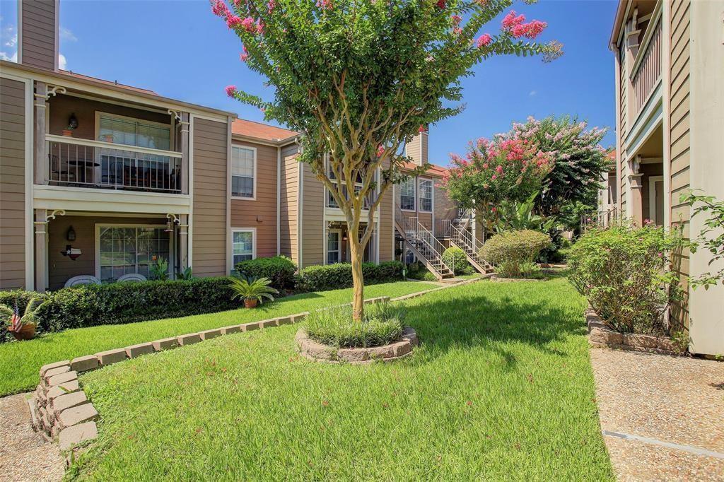 1860 White Oak Drive # 387