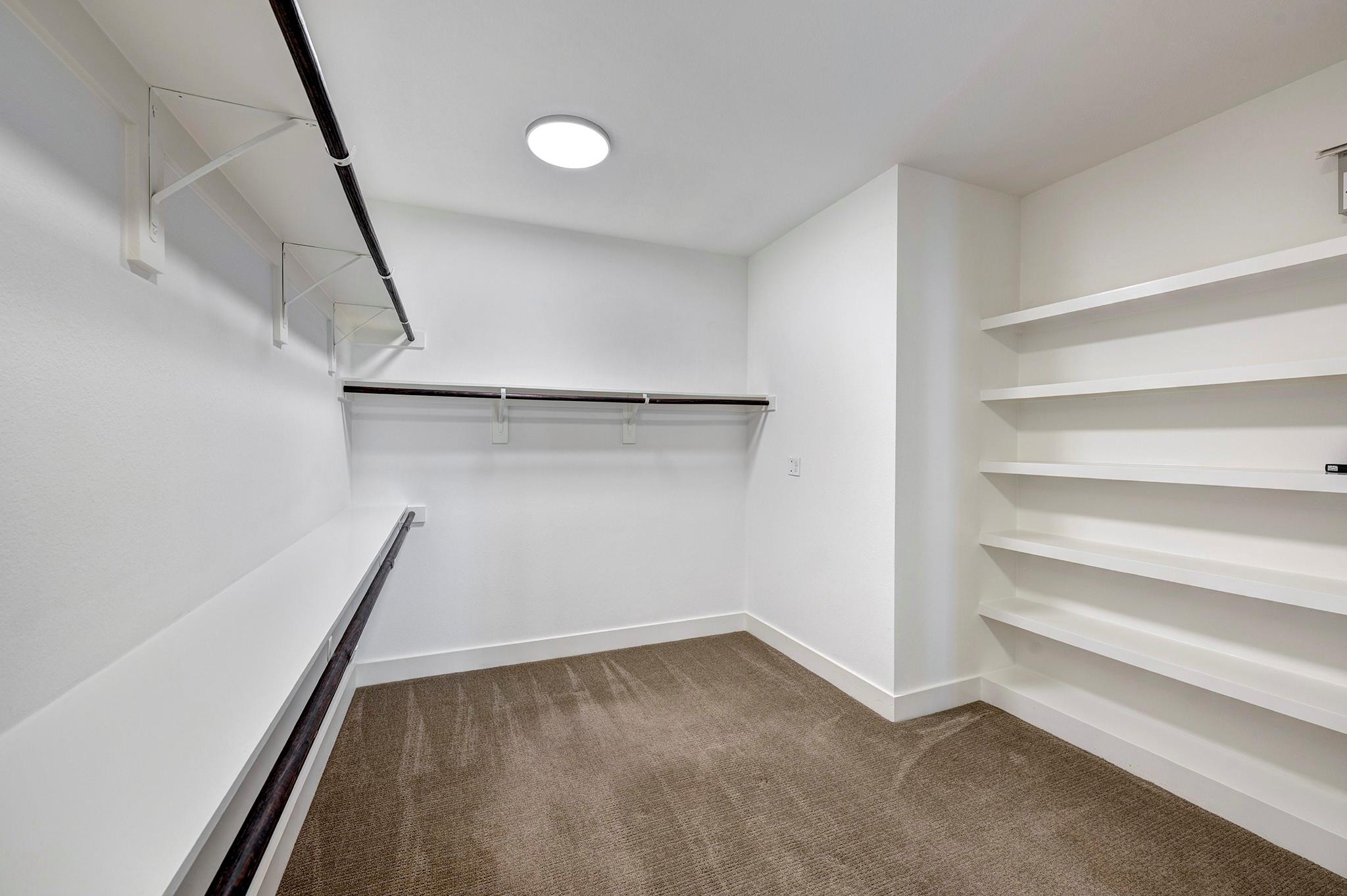 2424 Couch Street