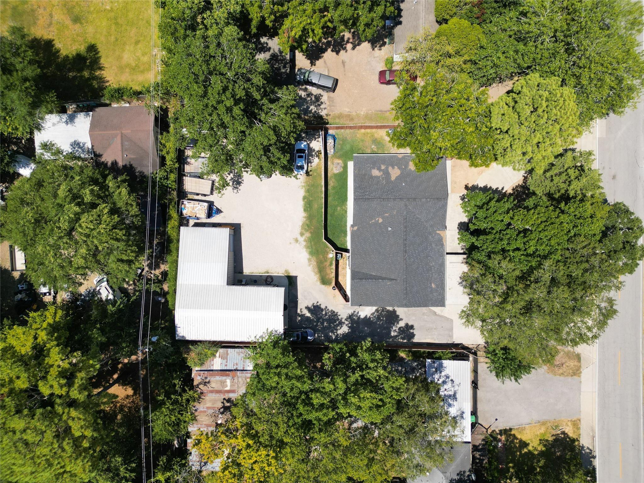 9305 Emnora Lane