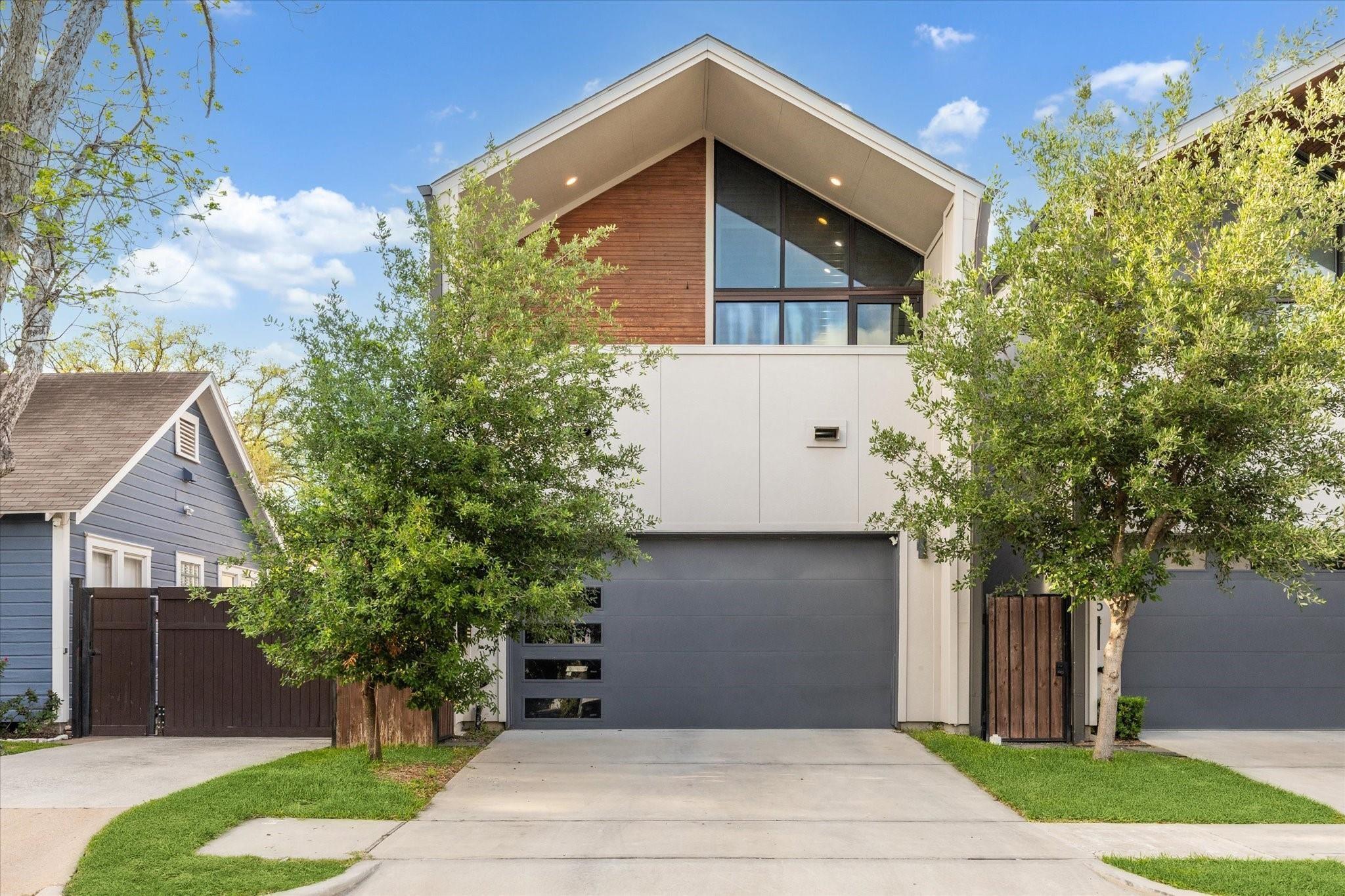 823 Aurora Street