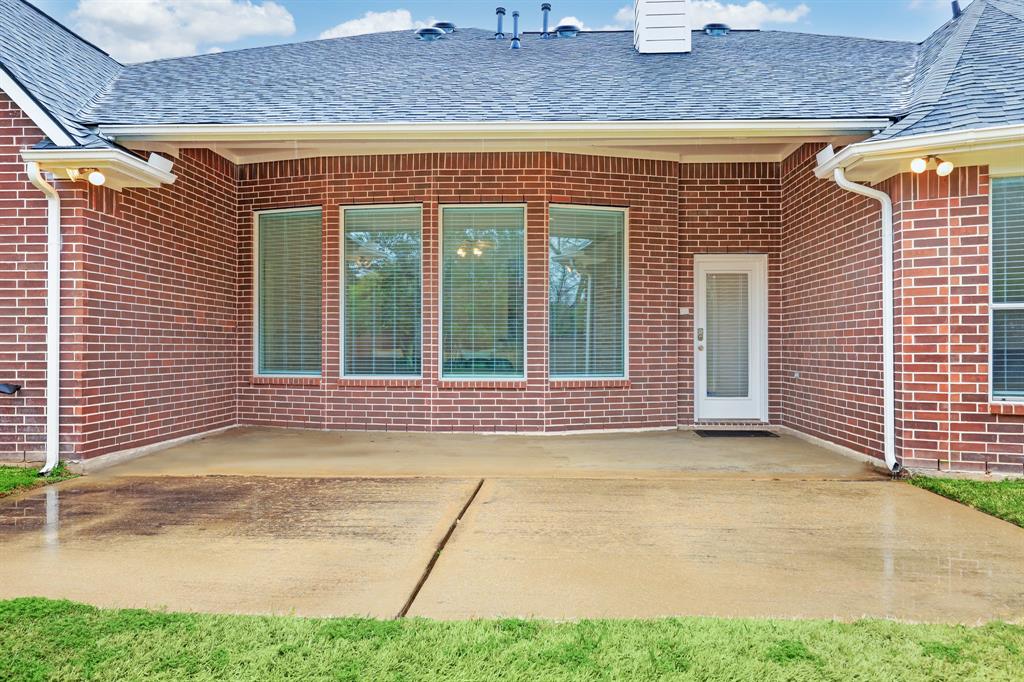 3114 Waters Lake Bend