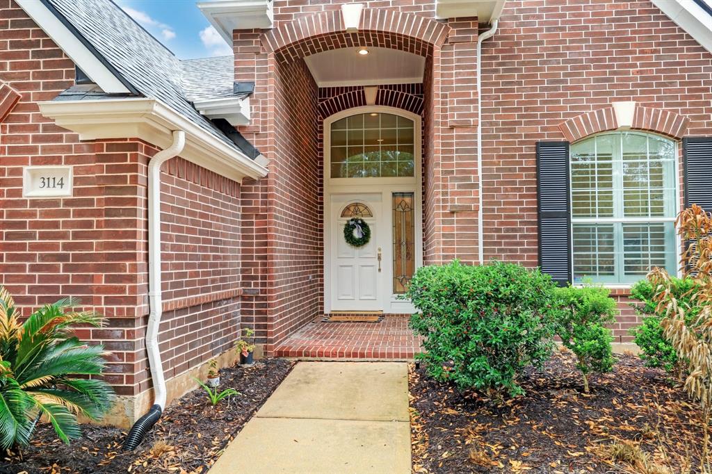 3114 Waters Lake Bend