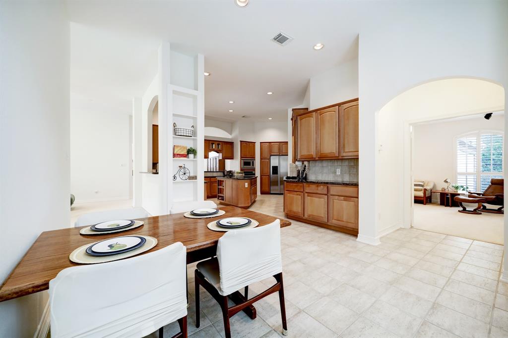 3114 Waters Lake Bend