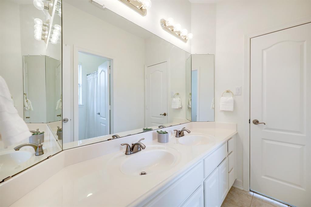 3114 Waters Lake Bend