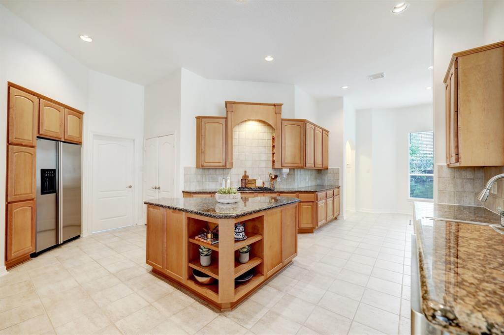 3114 Waters Lake Bend