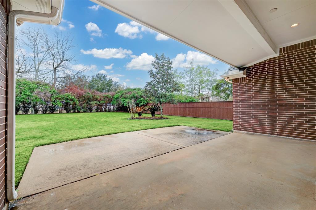 3114 Waters Lake Bend