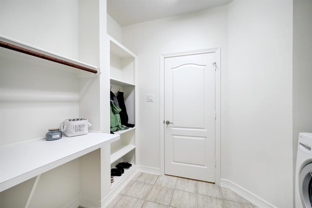 3114 Waters Lake Bend