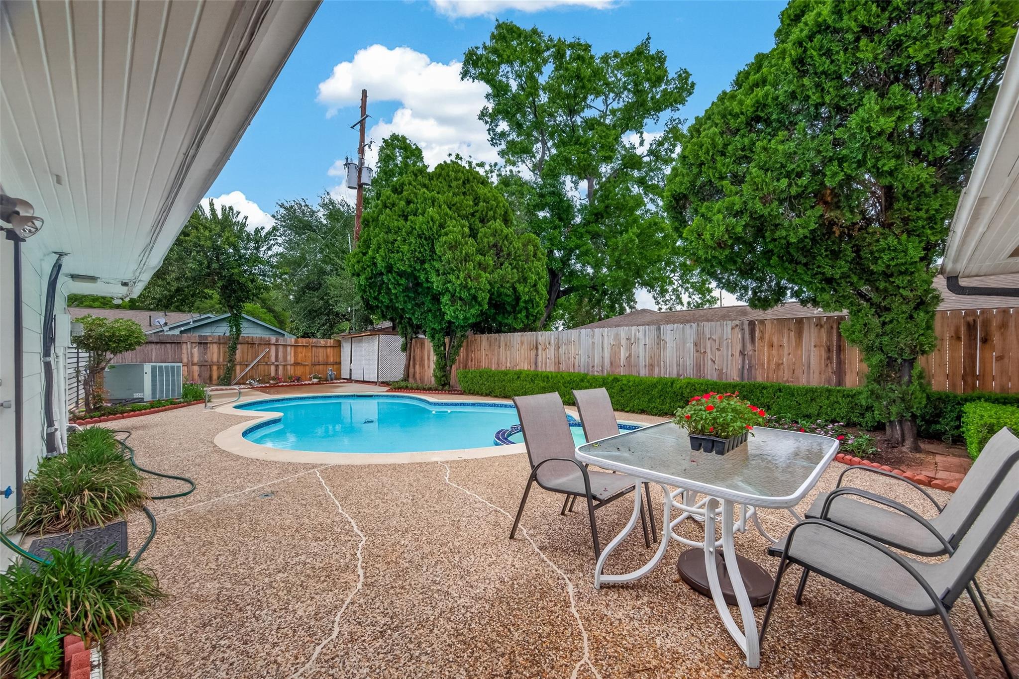 5666 Overbrook Lane