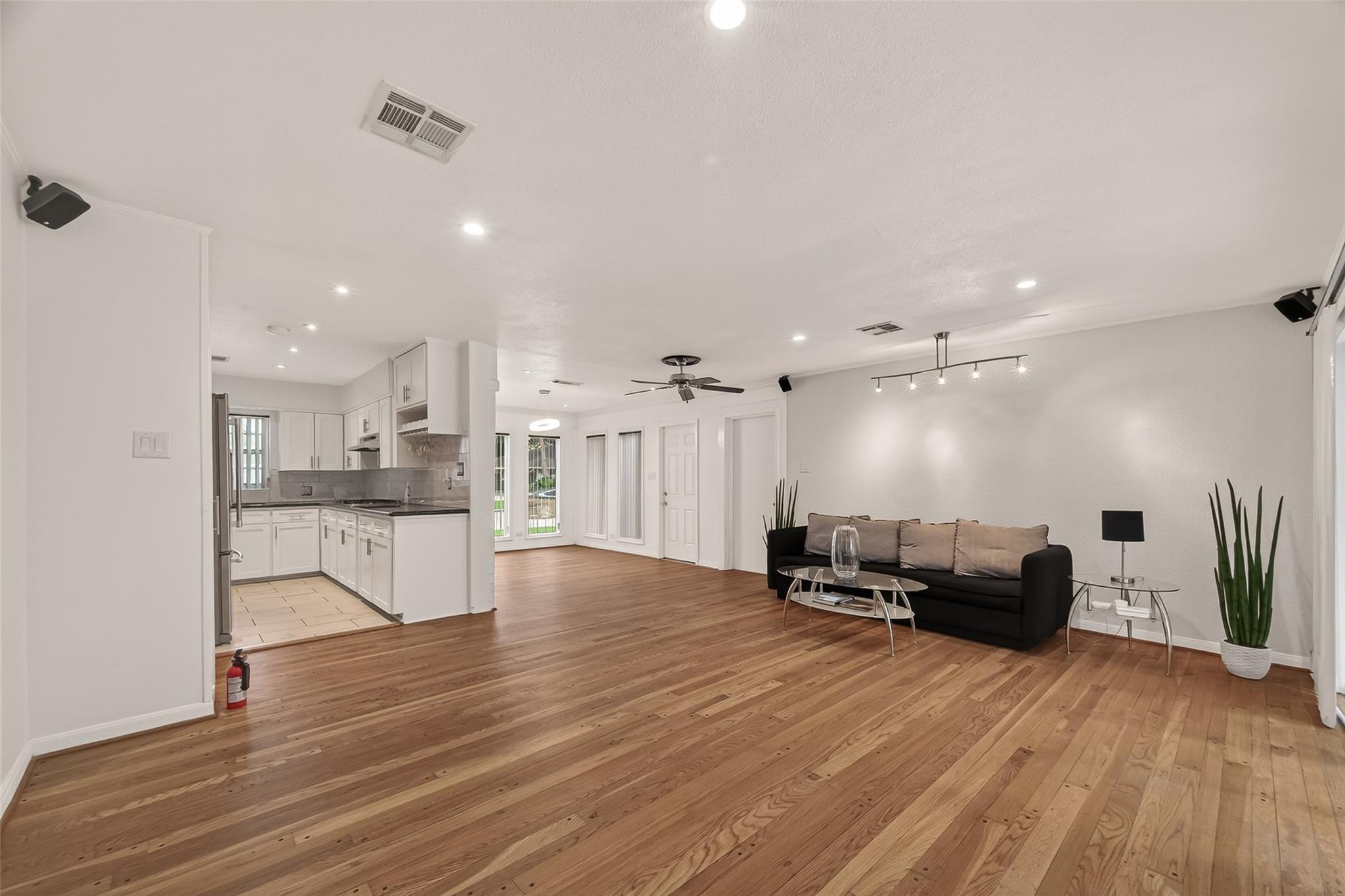 5666 Overbrook Lane
