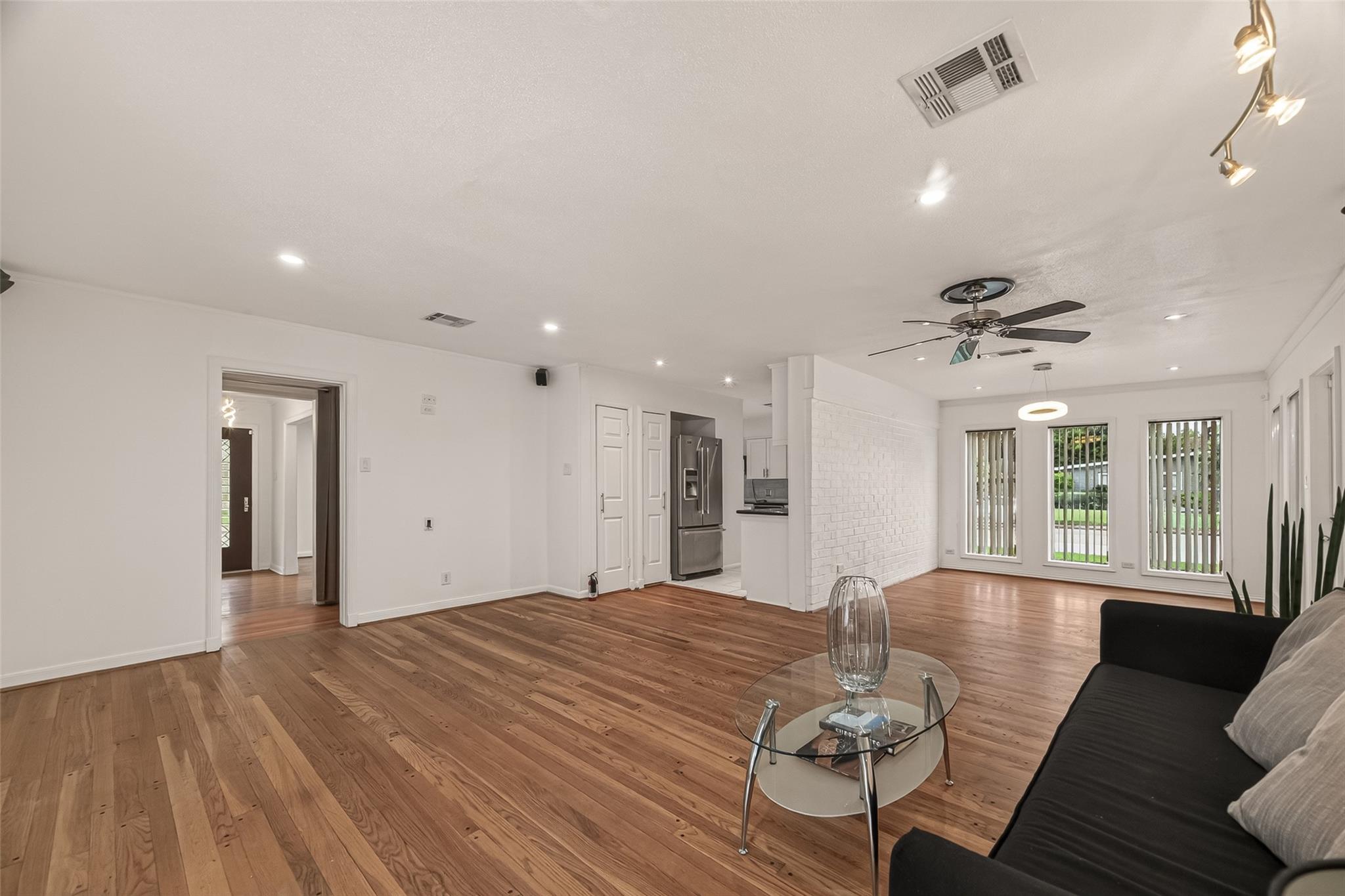 5666 Overbrook Lane