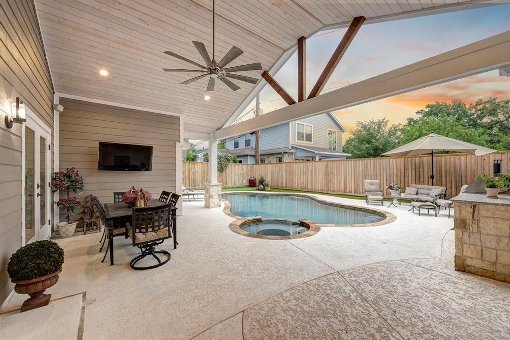 4402 Deer Lodge Drive