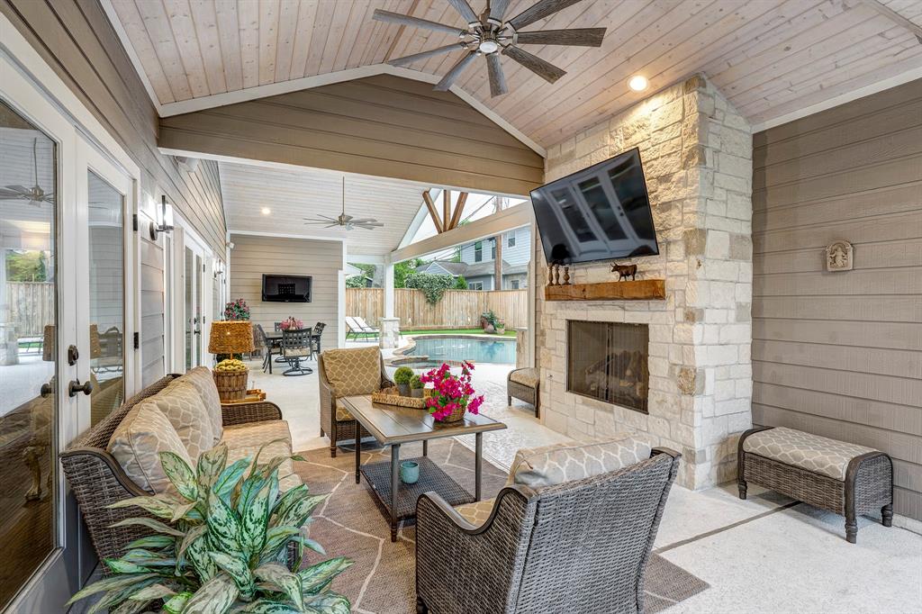 4402 Deer Lodge Drive