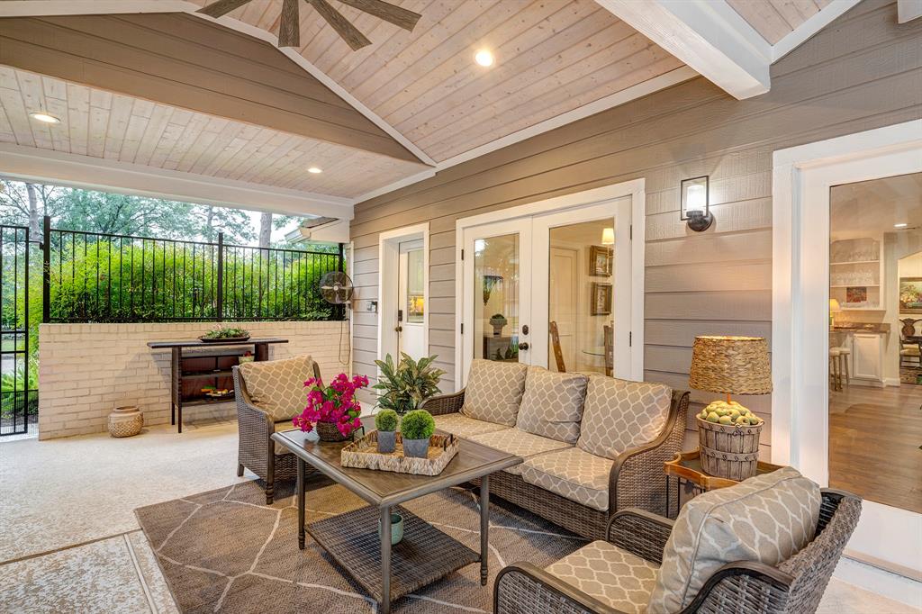 4402 Deer Lodge Drive