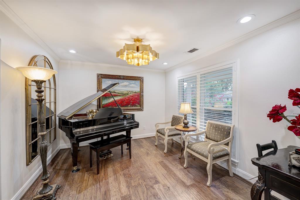4402 Deer Lodge Drive