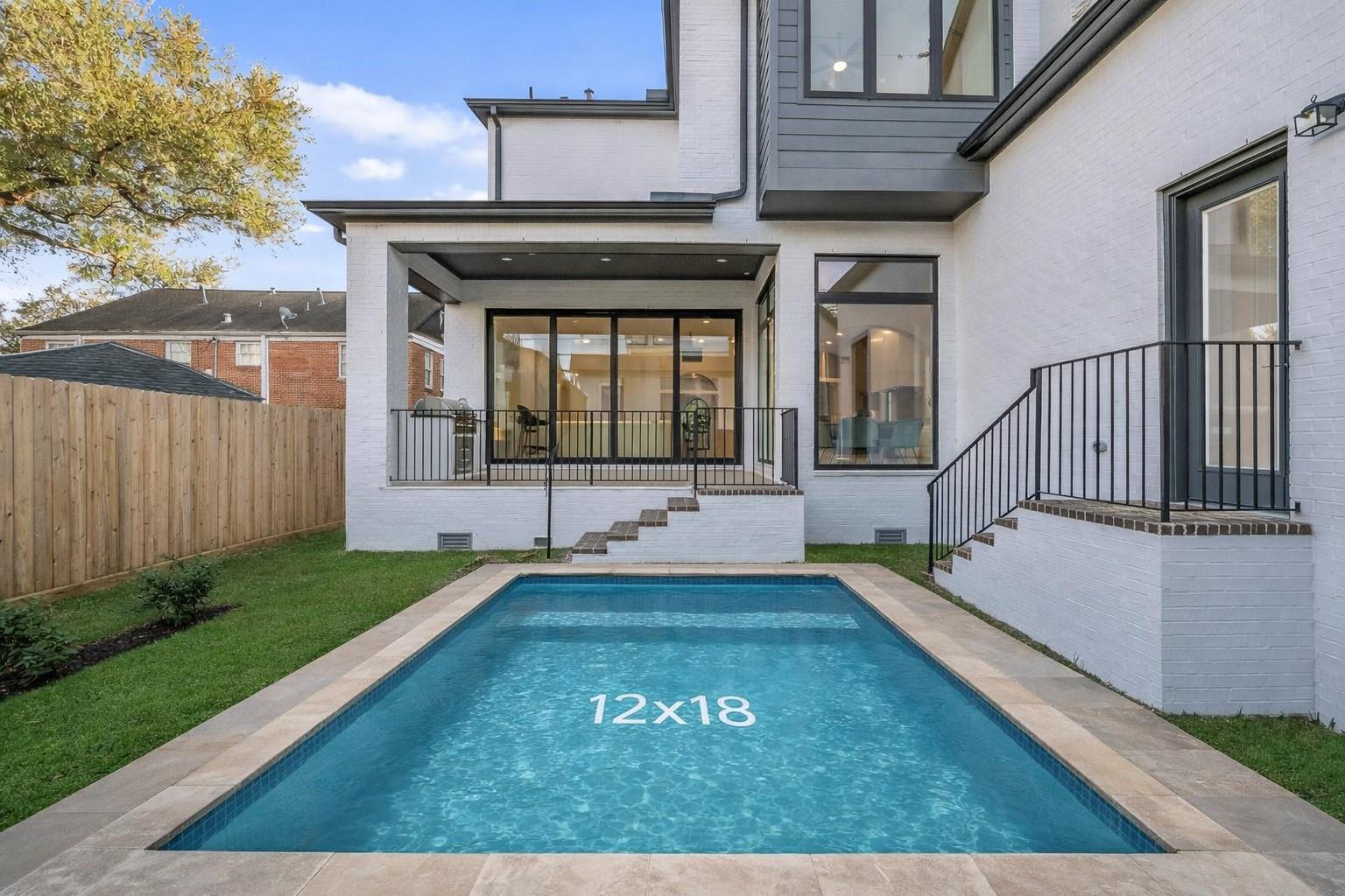 2538 Addison Road