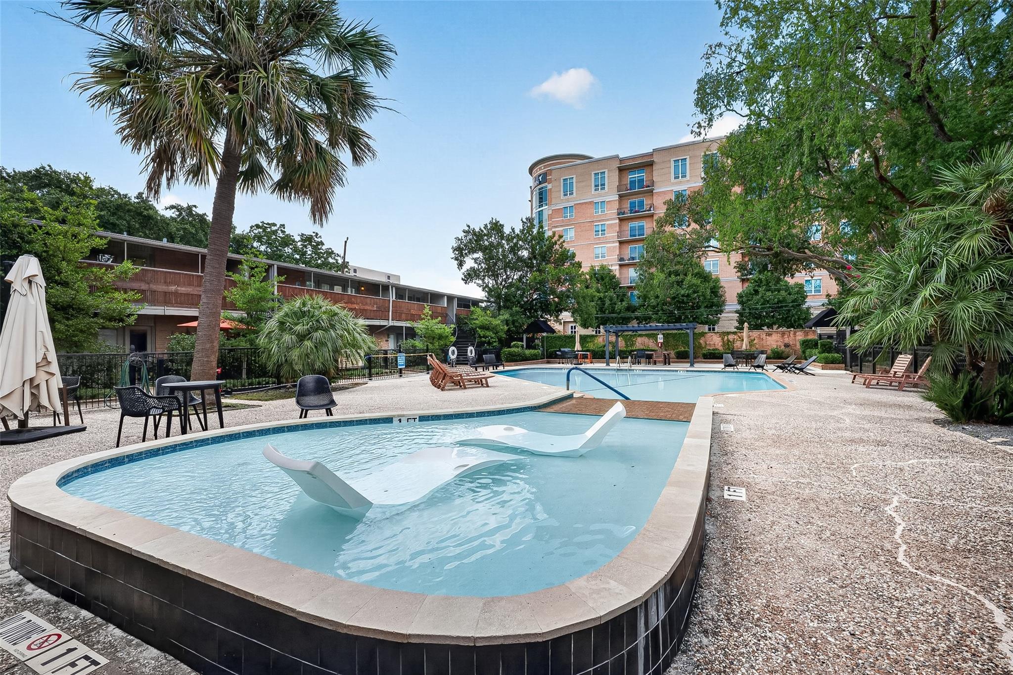 3930 W Alabama Street # 8
