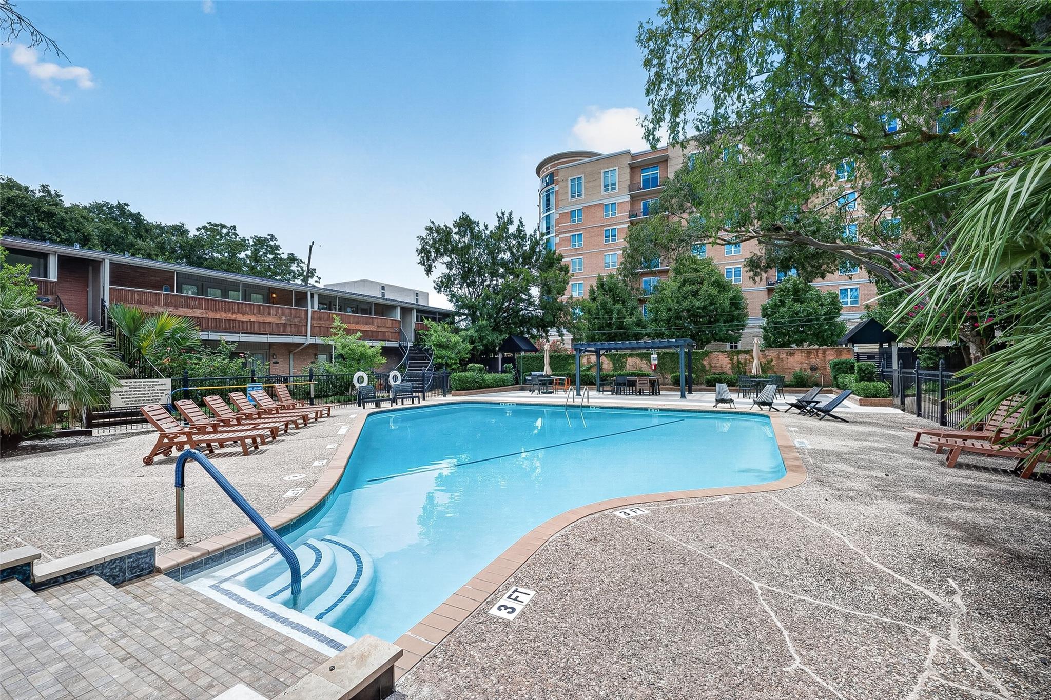 3930 W Alabama Street # 8