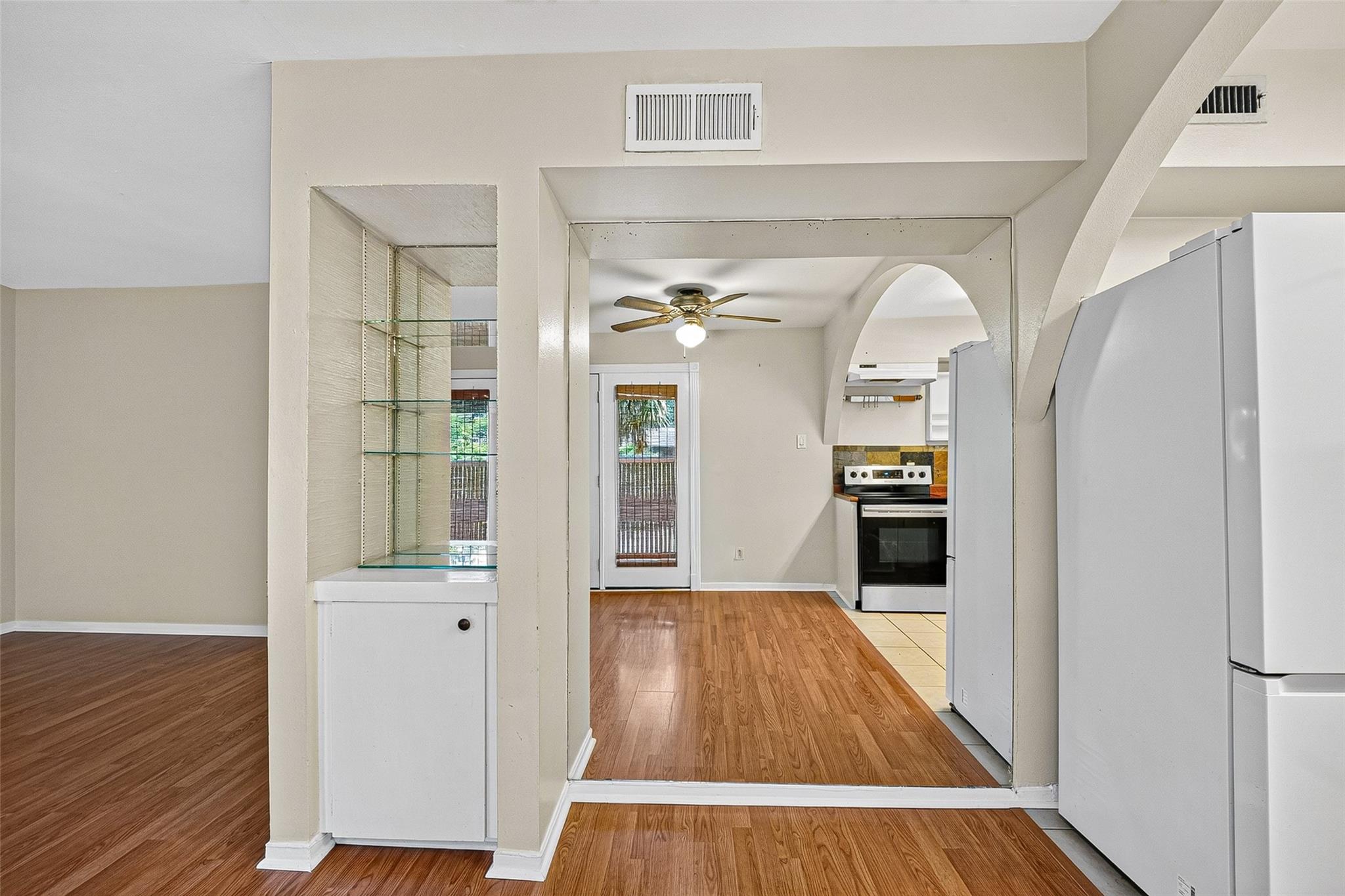 3930 W Alabama Street # 8