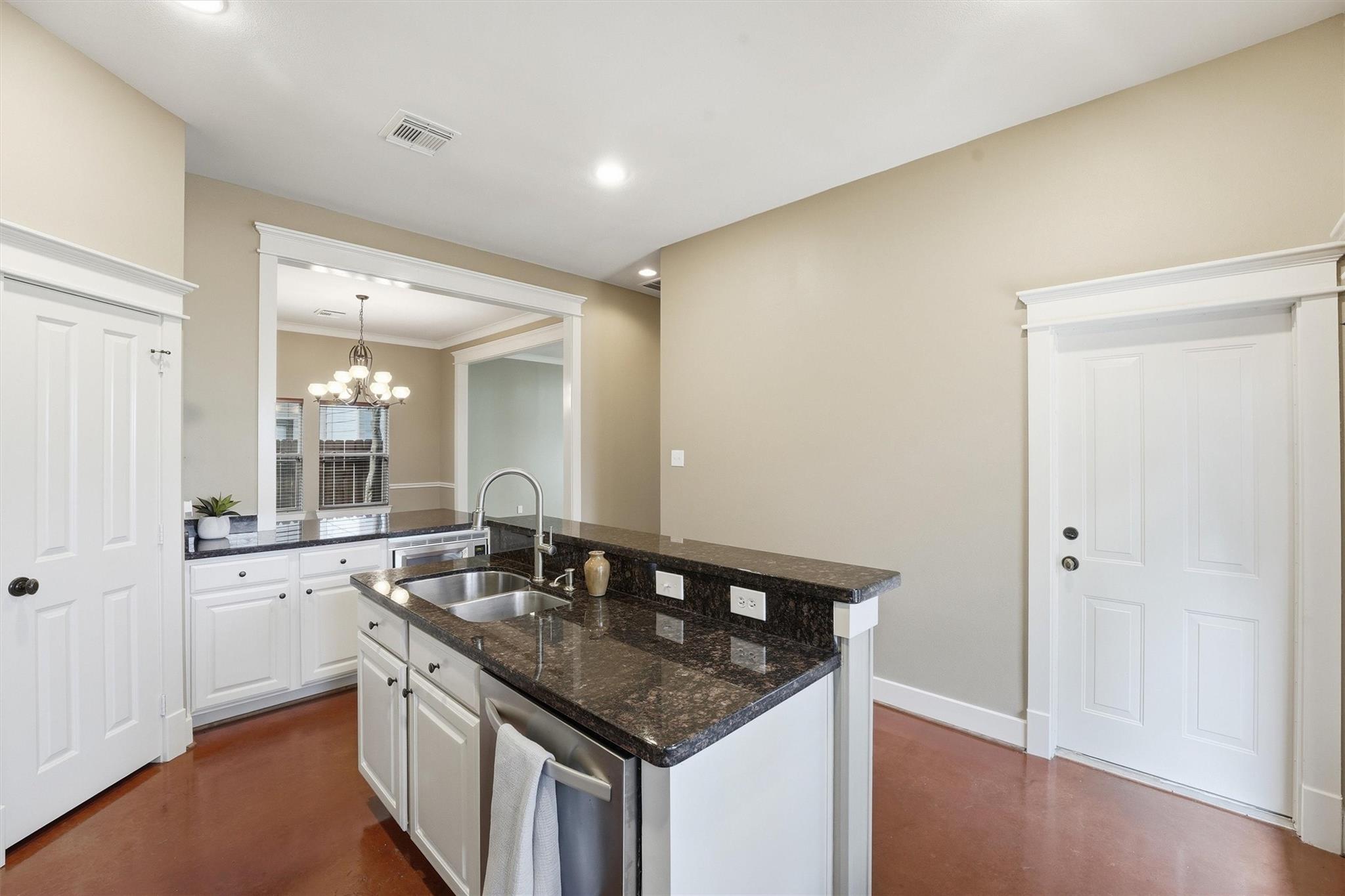 917 W 23rd Street