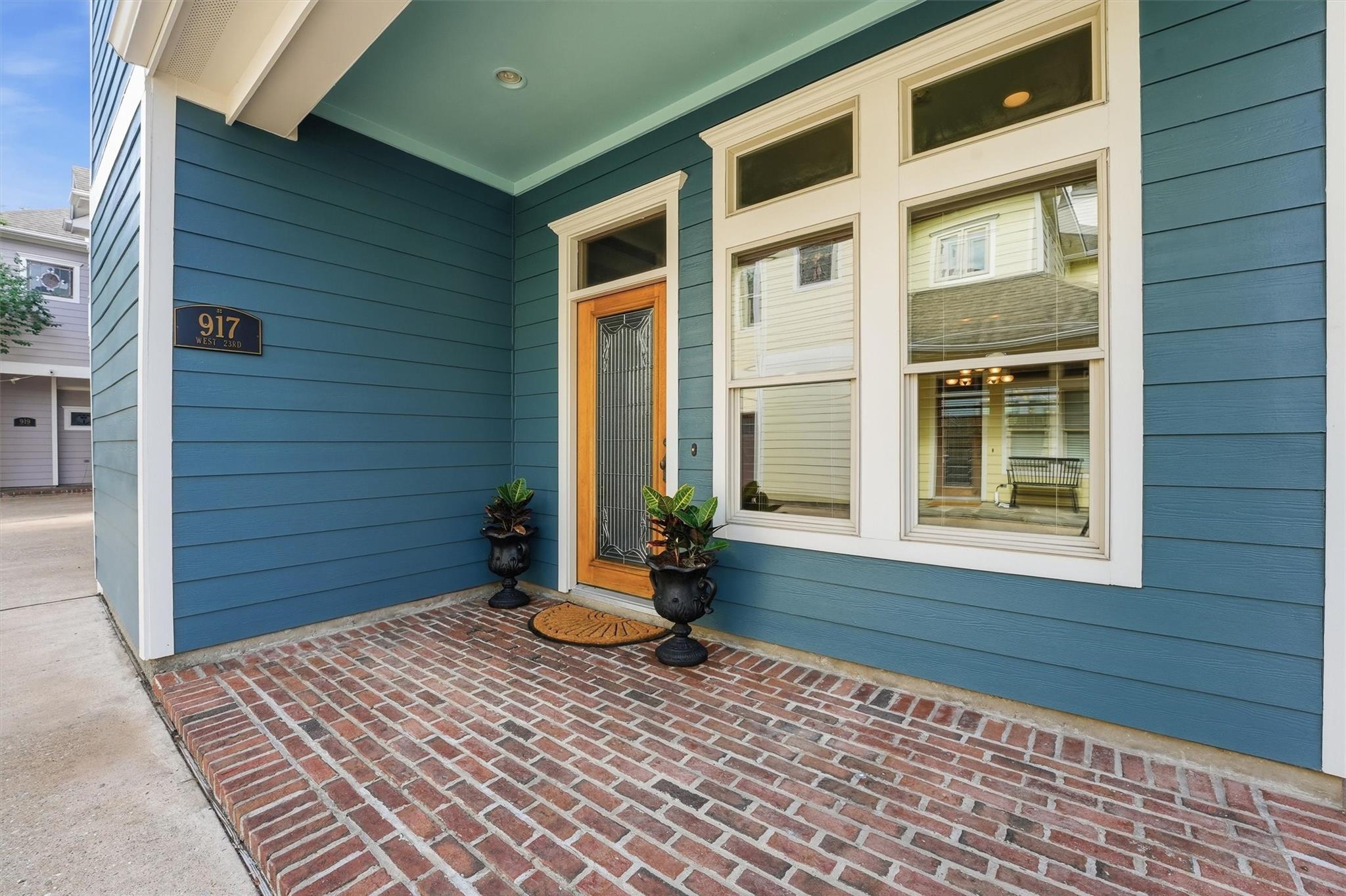 917 W 23rd Street