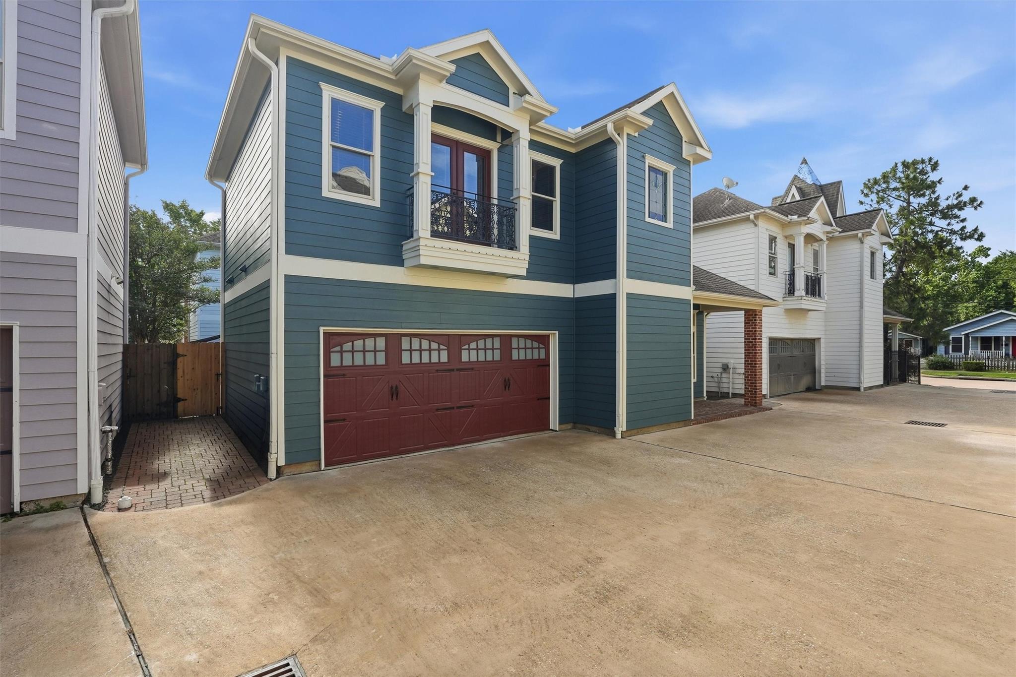 917 W 23rd Street