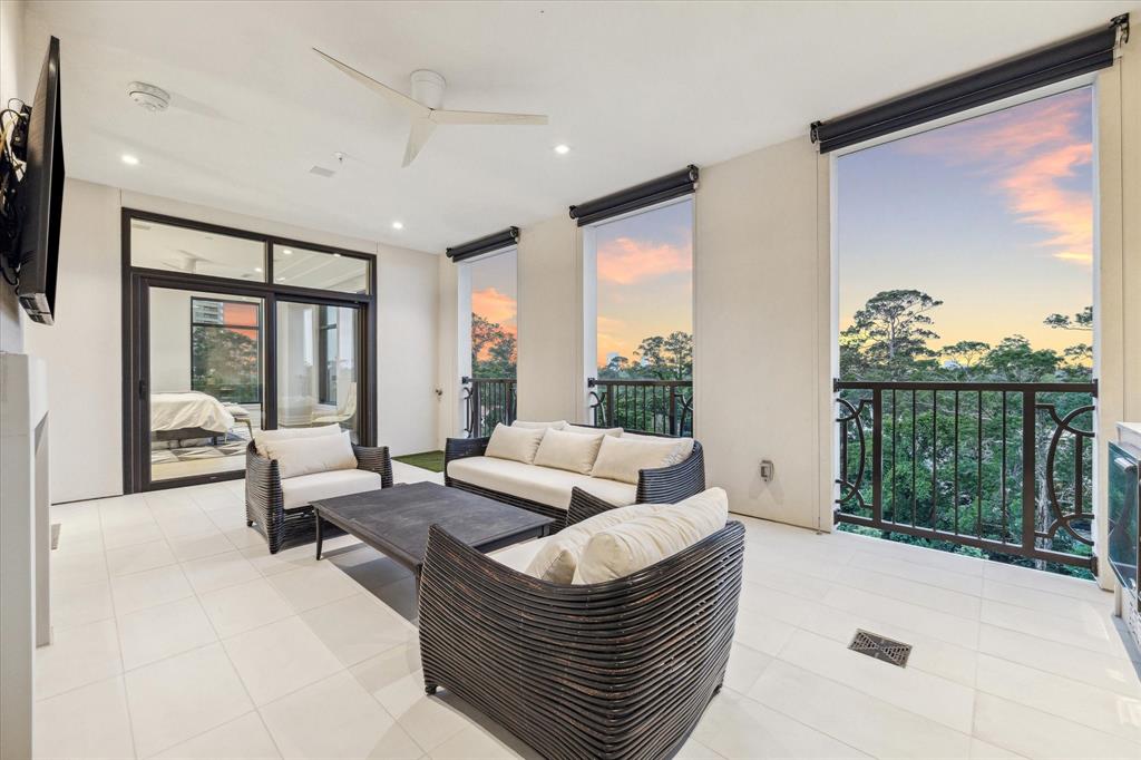 6017 Memorial Drive # 606