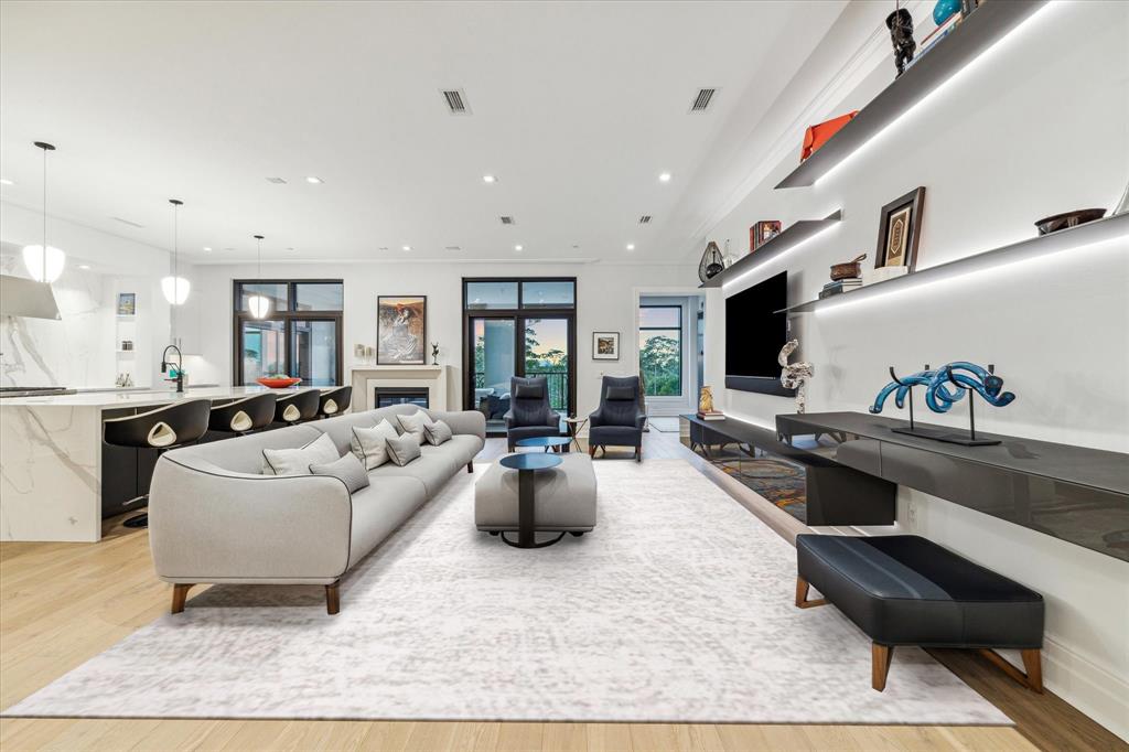 6017 Memorial Drive # 606