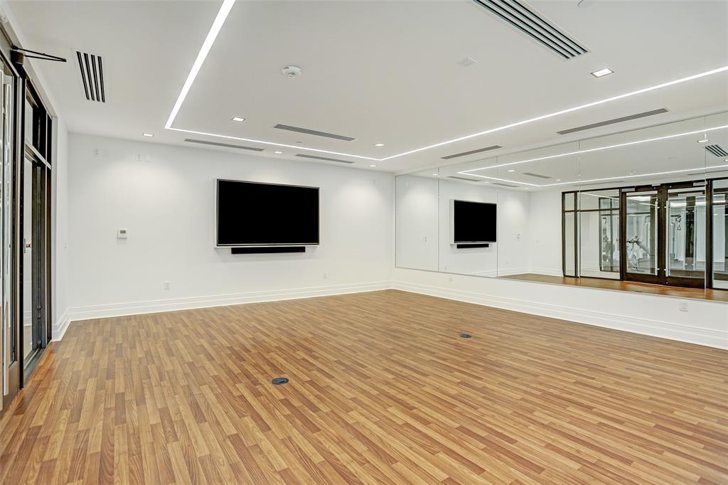 6017 Memorial Drive # 606