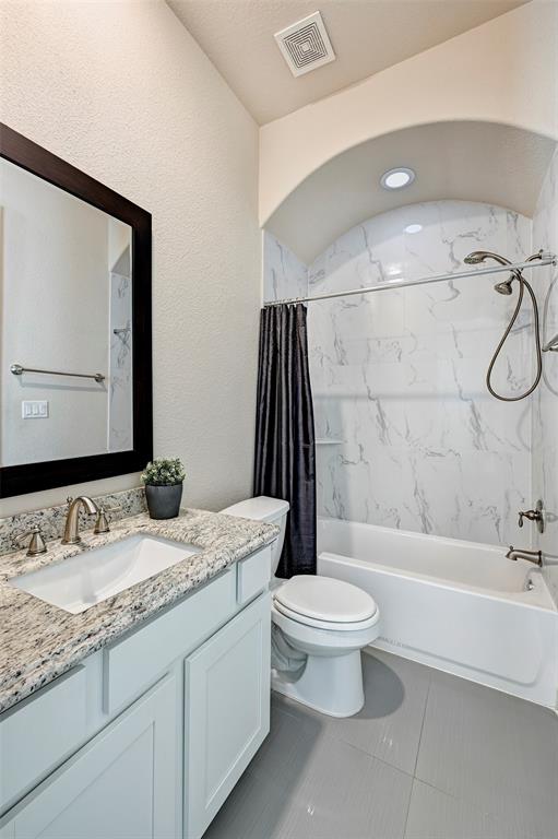 10920 Wrenwood Manor